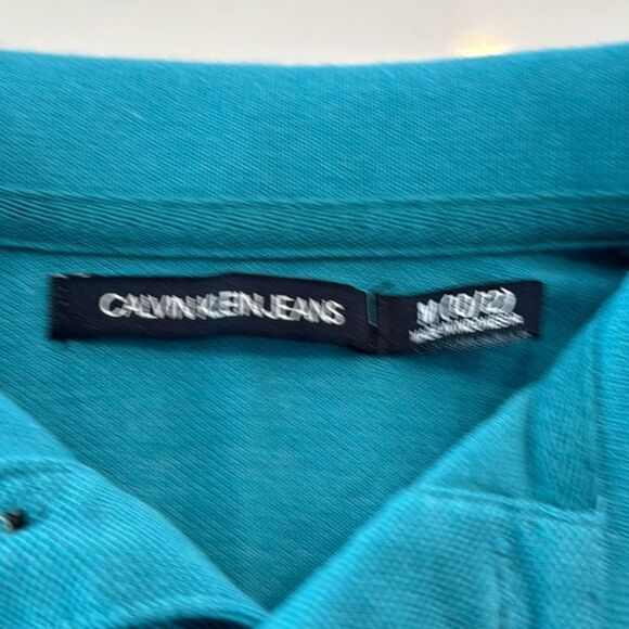 Calvin Klein Jeans Boys Polo. Medium 10-12. Teal Color. Super soft. Excellent - Picture 2 of 4